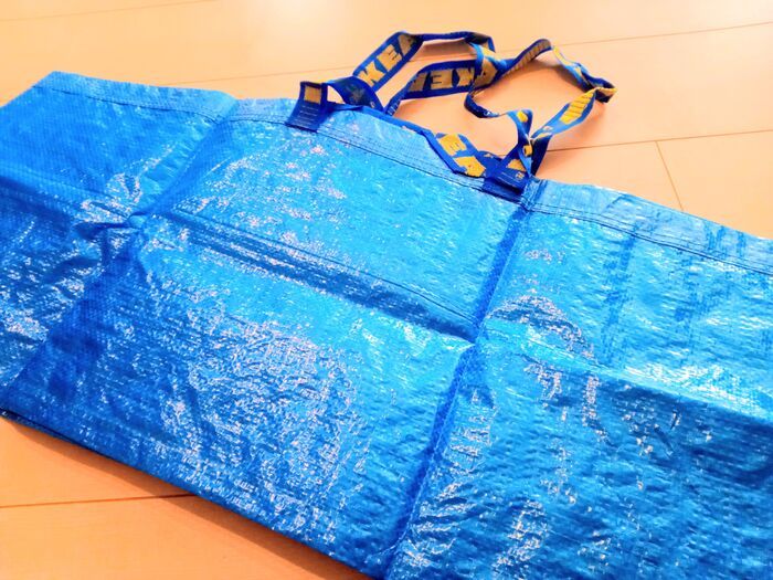 その手があったか！IKEAのブルーバッグの万能活用法に「なるほど～」が止まらない！！