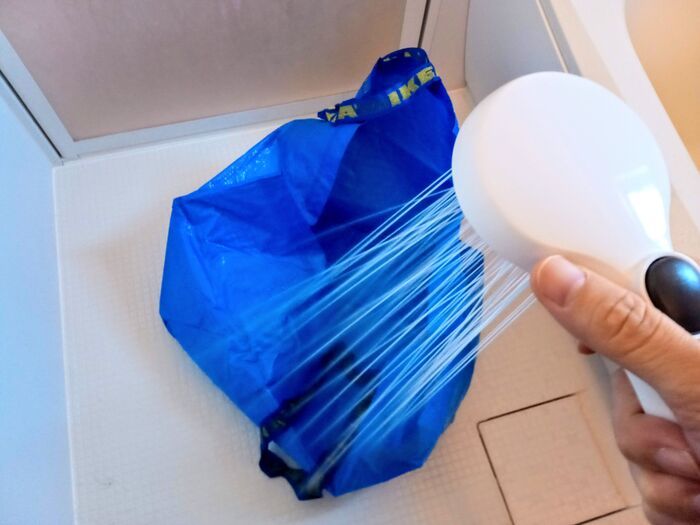 その手があったか！IKEAのブルーバッグの万能活用法に「なるほど～」が止まらない！！