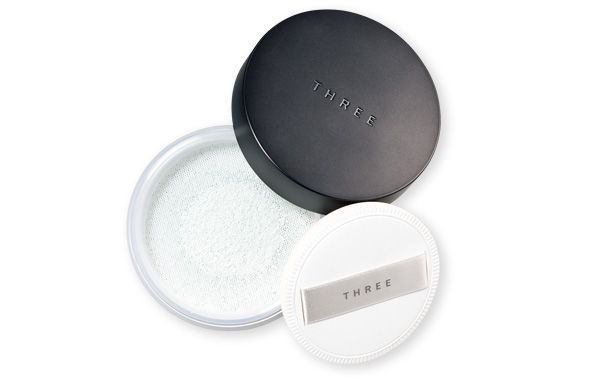 THREE アドバンスドエシリアルスムースオペレーター ルースパウダー