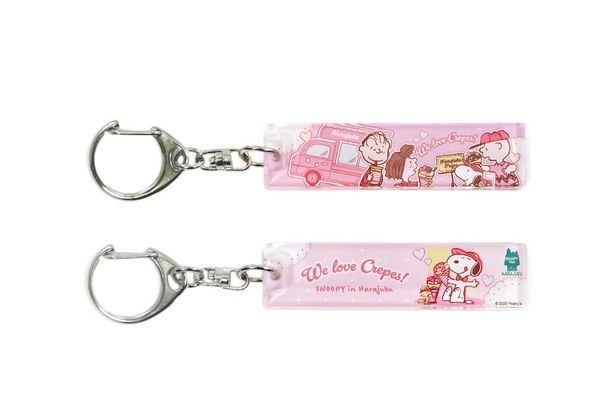 「アクリルスティックキーホルダー」(495円)