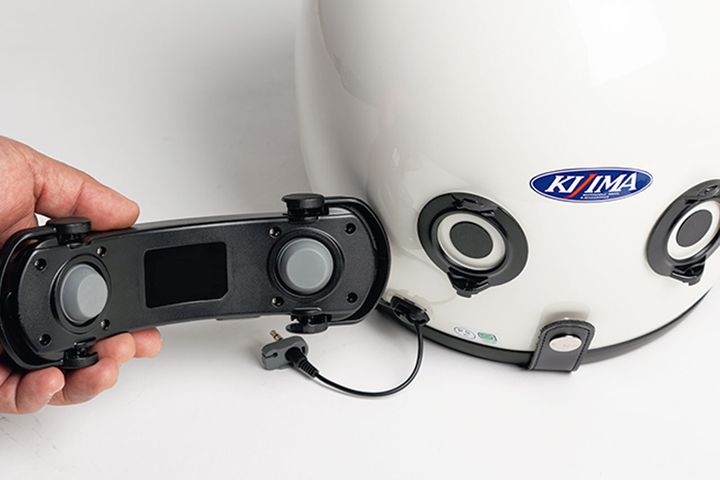 【アド・サウンド】耳を塞がない新発想！ヘルメットをスピーカーに変える次世代サウンドシステム