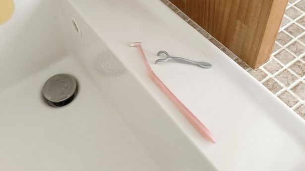 歯間ブラシや奥歯用の歯ブラシの居場所がない （C）yui／レタスクラブ