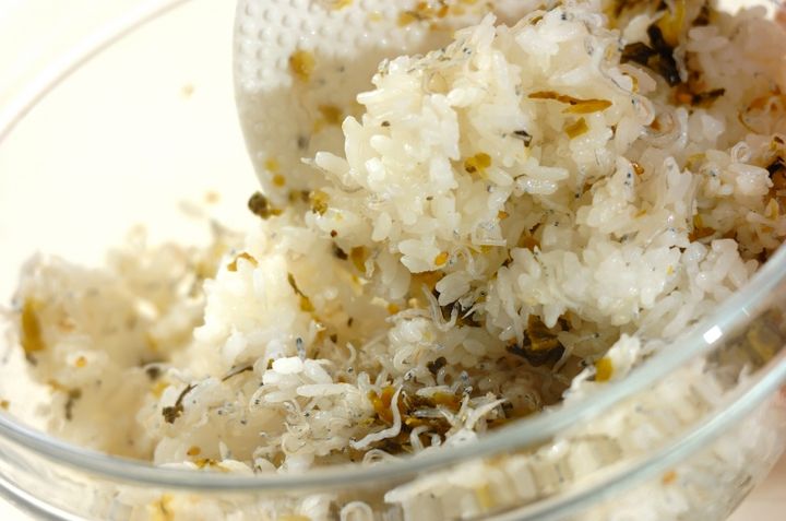 ジャコと漬け物の混ぜご飯の作り方1