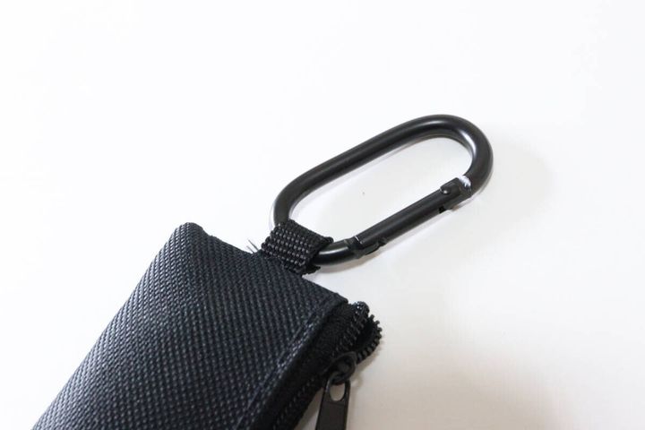スリムコインケース オーバルカラビナ付き カラビナ部分