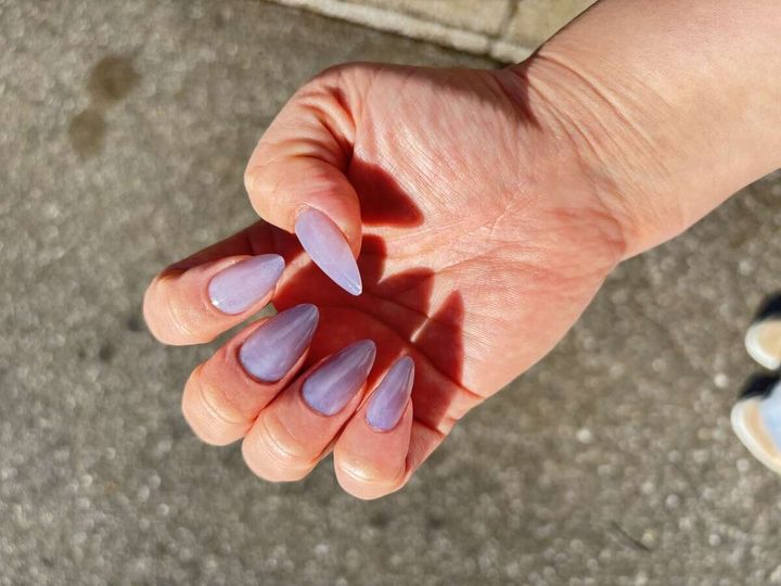 ネイルチップ（MN-5、12枚） カラーチェンジ