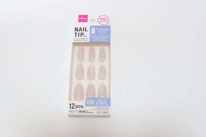 ネイルチップ（MN-5、12枚） パッケージ