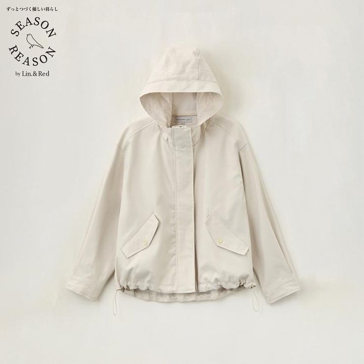 しまむらのマウンテンパーカ（SEASON REASON）