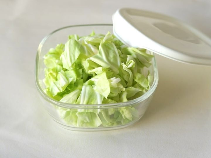 「春キャベツとワカメのナムル」レシピ