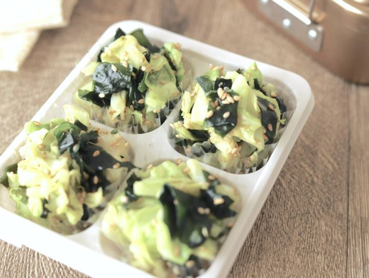 「春キャベツとワカメのナムル」レシピ