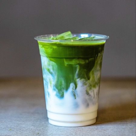 【大阪府大阪市】「浅草茶屋たばねのし 大阪心斎橋店」に春限定のクレープ＆ラテ登場。桜×掛川抹茶！