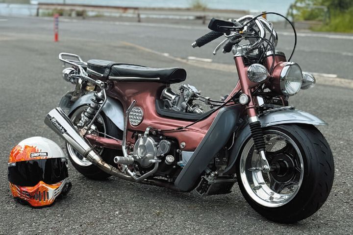 【DAX125カスタム】表紙を飾った兄弟車たちが集結！個性が爆発する3台のダックス125オーナーズマシン