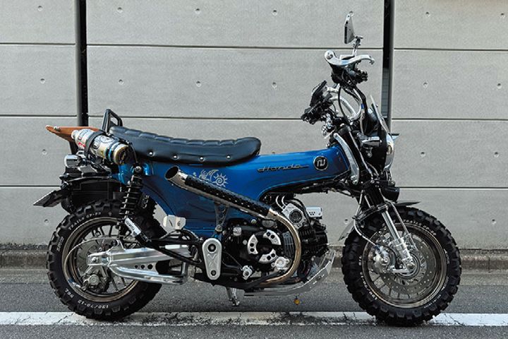 【DAX125カスタム】表紙を飾った兄弟車たちが集結！個性が爆発する3台のダックス125オーナーズマシン