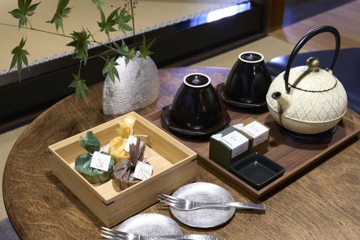 ウェルカムアメニティ。焼き菓子は気に入ったら近所のお店で購入できるのもうれしい