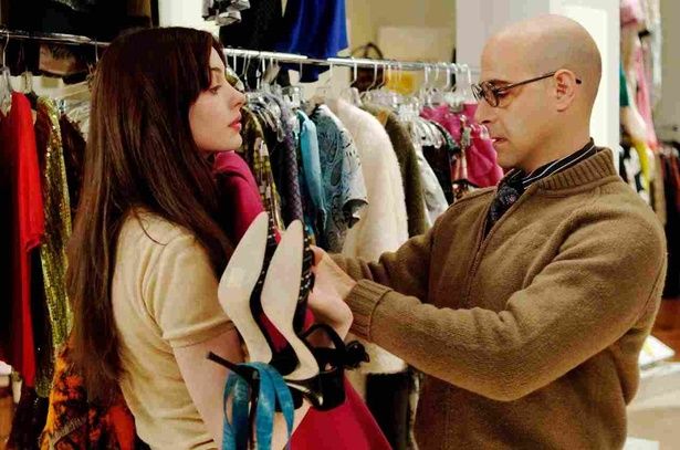 アンディの良き理解者となる同僚ナイジェル役のスタンリー・トゥッチ 『プラダを着た悪魔』 ディズニープラスで配信中 [c] 2006 Twentieth Century Fox Film Corporation. All rights reserved.