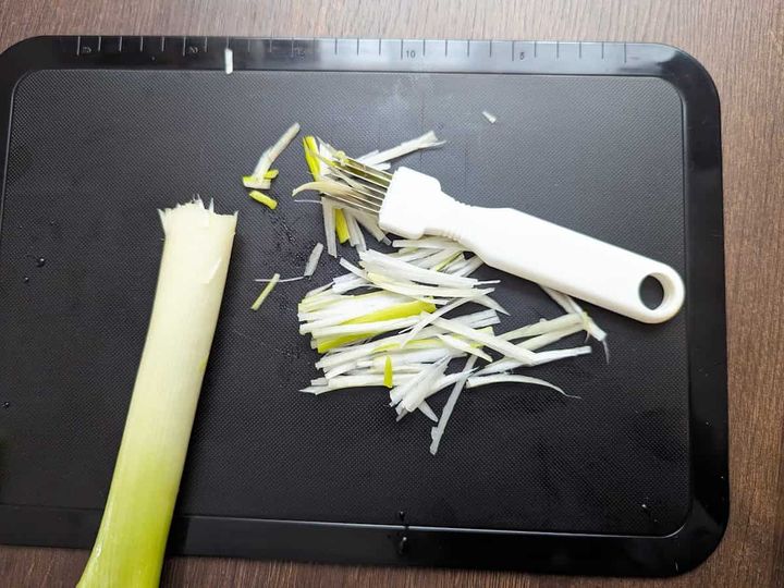 ダイソー ネギカッター 使用例