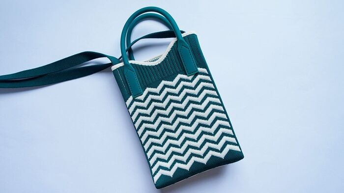 知らなかった！『瞬間接着剤』の便利な使い道。指に付いちゃった時の対処法も