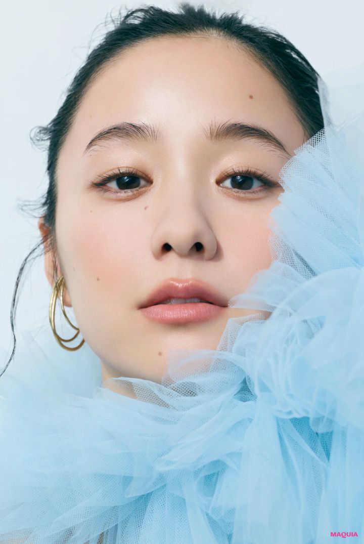 マキア MAQUIA 4月号 堀田真由さんインタビュー 知性について