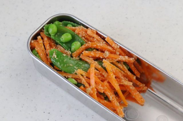 2品弁当の詰め方プロセス