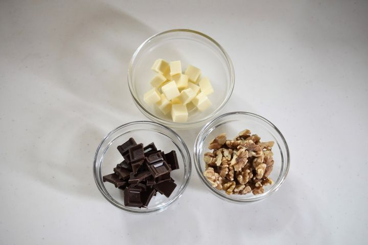 チョコナッツスコーン