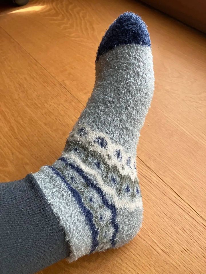 DAISO(ダイソー)：重ね履きソックス(シャギーモール、フェアアイル柄)