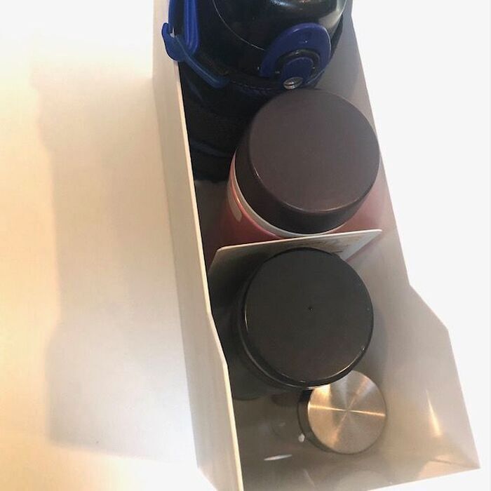 【100均】ブックエンド、私は立てて使いません。まさかの活用法で、家じゅうで大活躍♪