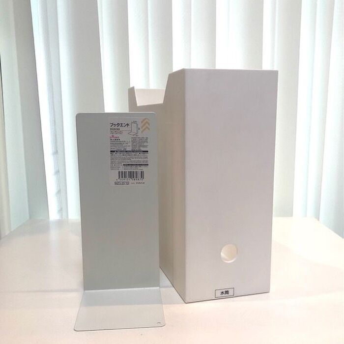 【100均】ブックエンド、私は立てて使いません。まさかの活用法で、家じゅうで大活躍♪