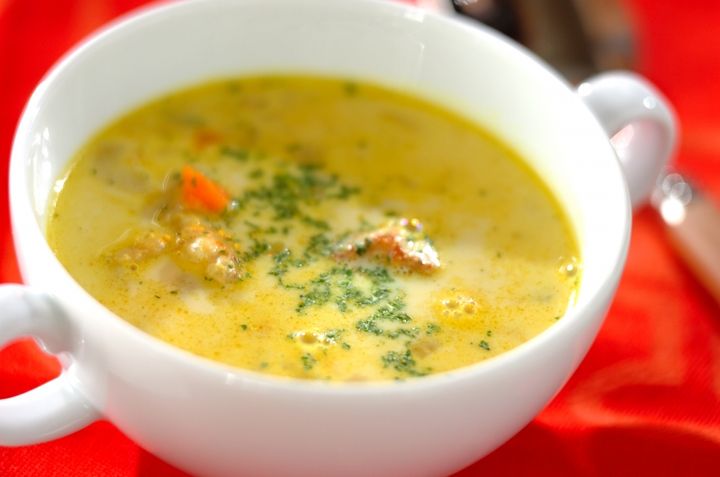 鶏肉のカレースープ