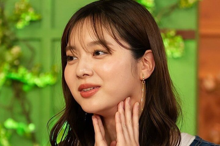 【写真・画像】「なんで私だけ…」近藤千尋、身体的コンプレックスを告白「娘3人にも遺伝した」 1枚目