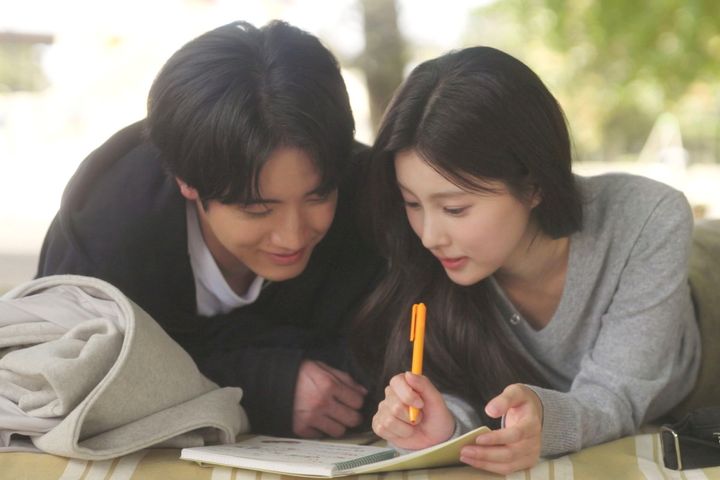 ドラマプレミア23『キンパとおにぎり〜恋するふたりは似ていてちがう〜』第9話より （C）「キンパとおにぎり」製作委員会 width=