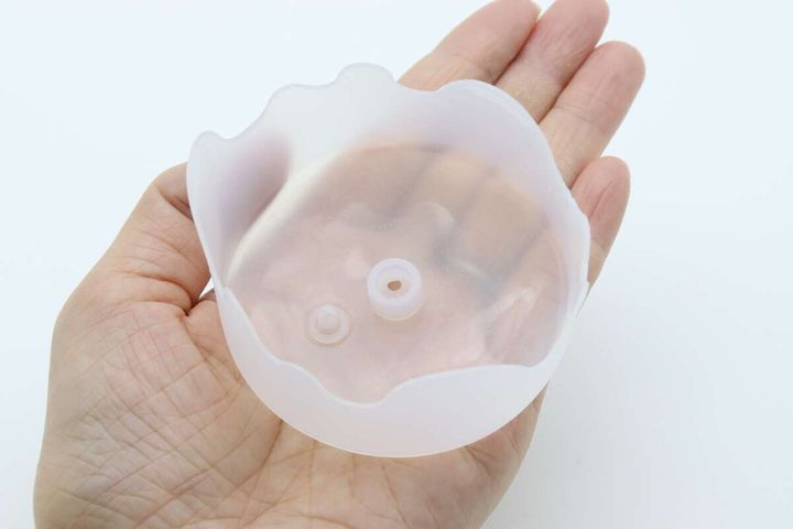 ダイソーのシリコーンカップカバー