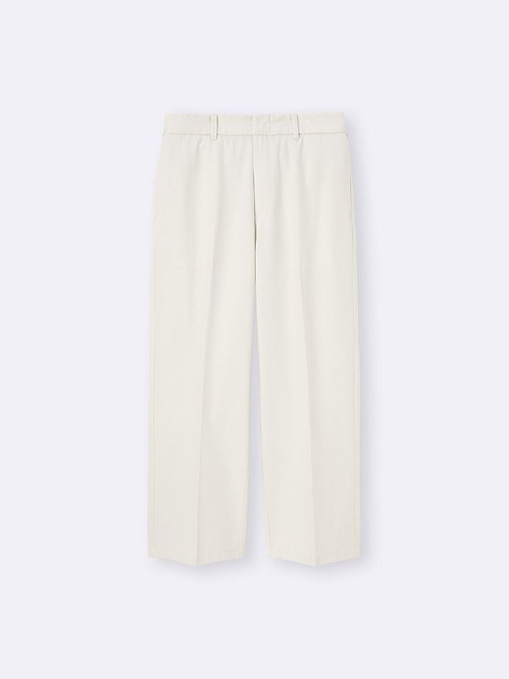 GUのツイルワイドストレートパンツ