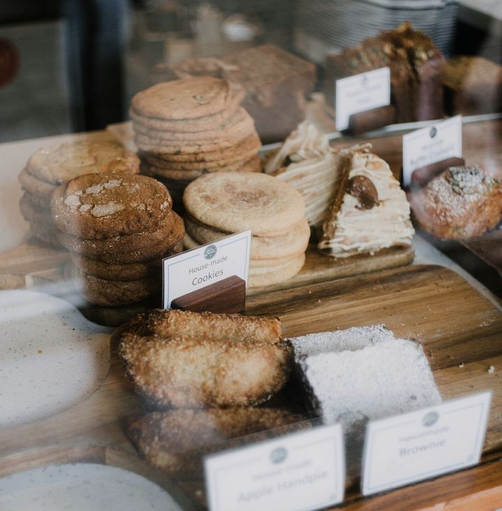 ホワイトデーの「3000円の有名スイーツ」に隠された本音。無難な選択に甘んじない、大人の女性が見極めるべき本当の熱量