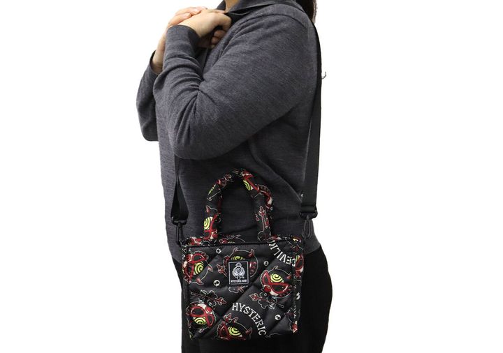 宝島社のムック付録のHYSTERIC MINI MINI SQUARE BAG BOOK DEVILKIN ver.7