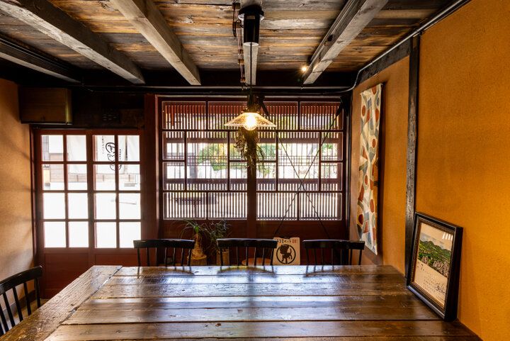 話題の映画ロケ地も訪れたい城下町・豊岡市出石♪いなり寿司がおいしい古民家カフェ「寿賀蔵商店」へ