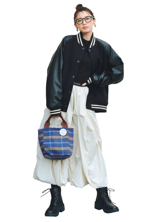 スタジャンでやんちゃに着る技あり白バルーンスカート