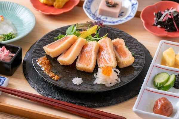 【大阪府大阪市】象印食堂 大阪本店・梅田店が、大人向けの仕掛けを散りばめた春メニューを発売開始
