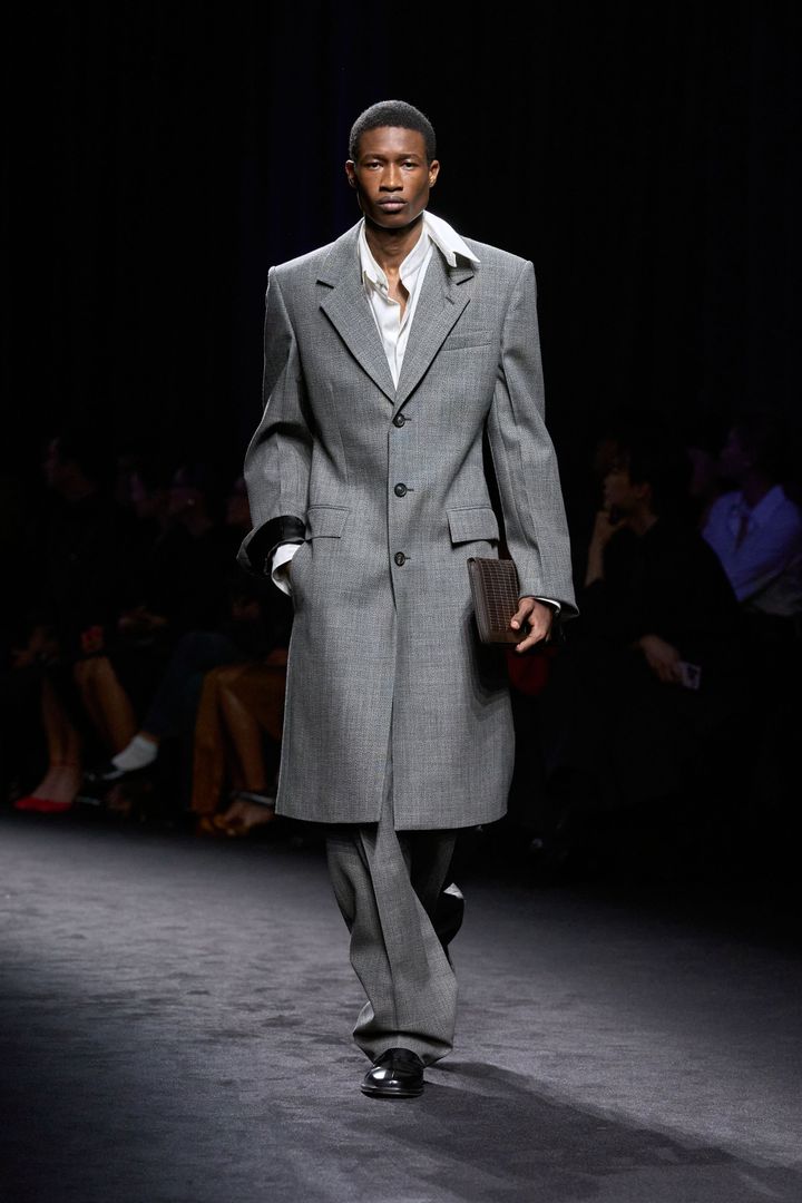 フェラガモ 2026-27年秋冬コレクションより。