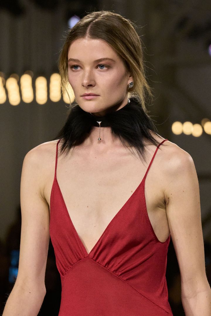 フェンディ 2026-27年秋冬コレクションより。