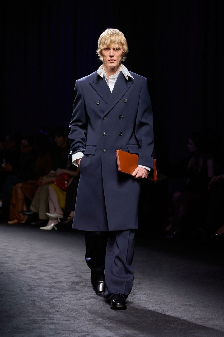 フェラガモ 2026-27年秋冬コレクションより。