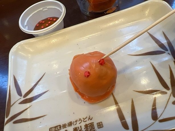 星型の砂糖菓子を付けてドラゴンボールを作る