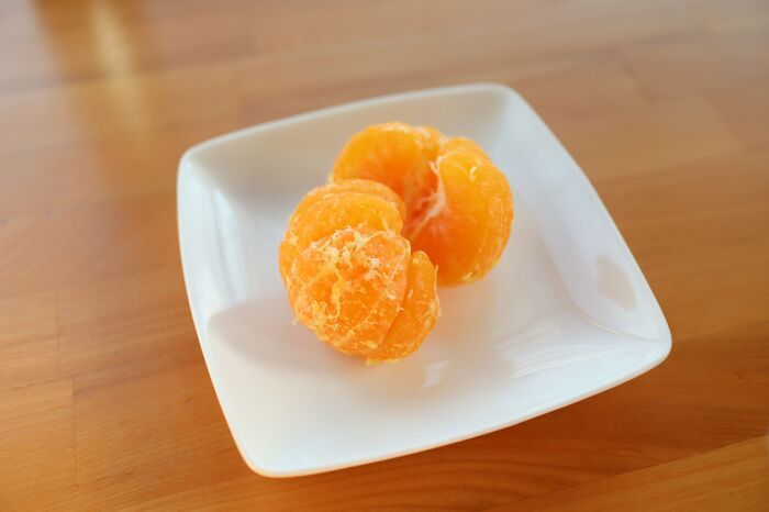 「残念みかん」を簡単に甘くジューシーにする方法が目からウロコ！おいしすぎて食べすぎ注意♡