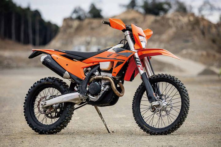 【250EXC-F】¥1,569,000（税込）