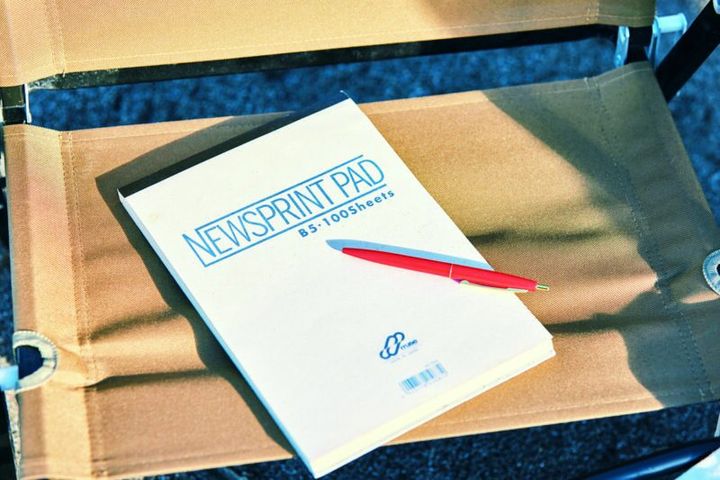 思考を整理するのに欠かせないノートとペン