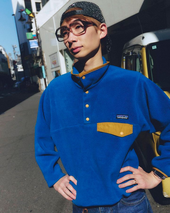 【スナップ】休日散歩スタイルはフリース＆デニムと青系統でまとめて