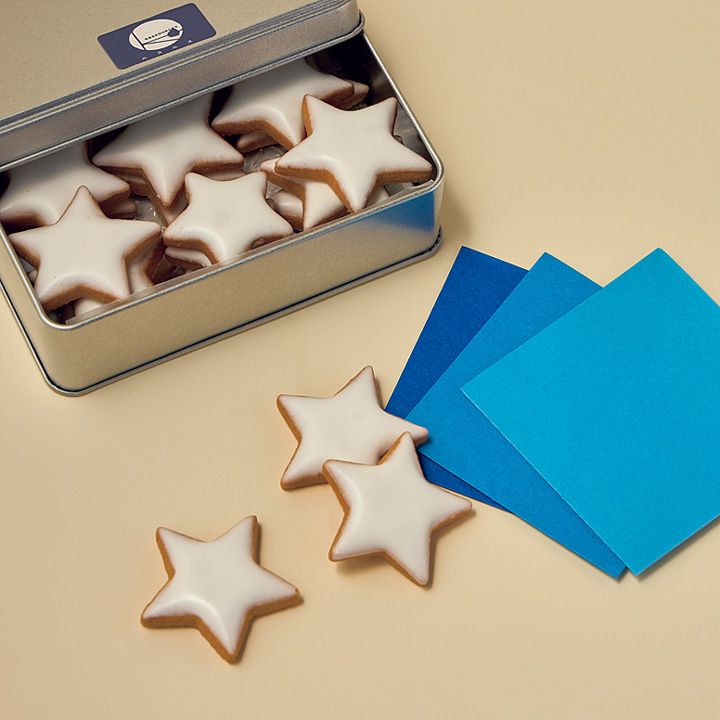 おいしくて食べ終わった後も楽しい。取り寄せ可能なおしゃれなクッキー缶9選