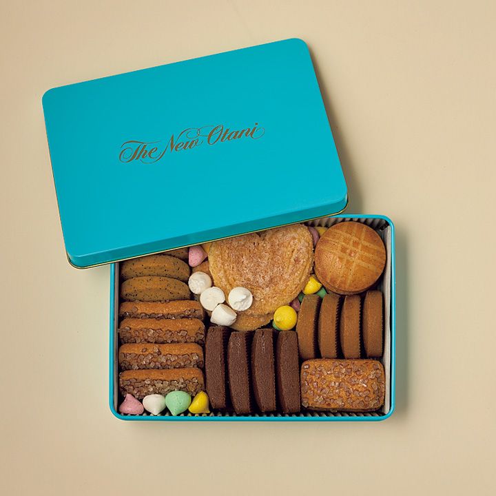 おいしくて食べ終わった後も楽しい。取り寄せ可能なおしゃれなクッキー缶9選