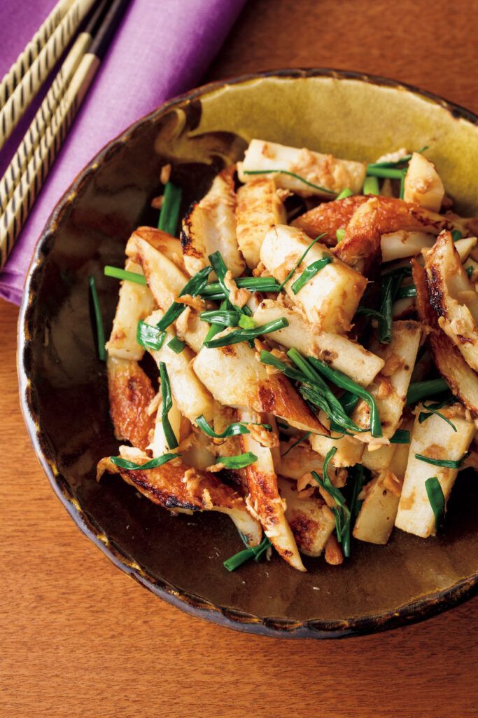 ちくわと長いもをポン酢で味付けした炒めもの