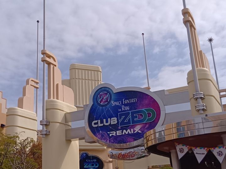 USJで最高すぎたライドに大興奮！さらに…えっ黒ミャク？！穴場のミャクミャク＆花博グッズ