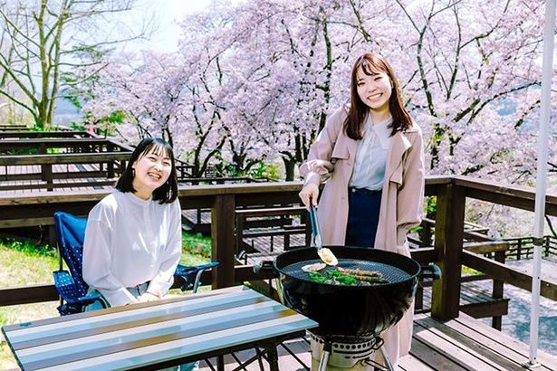 「さがみ湖MORI MORI」の桜 画像提供：相模湖リゾート株式会社