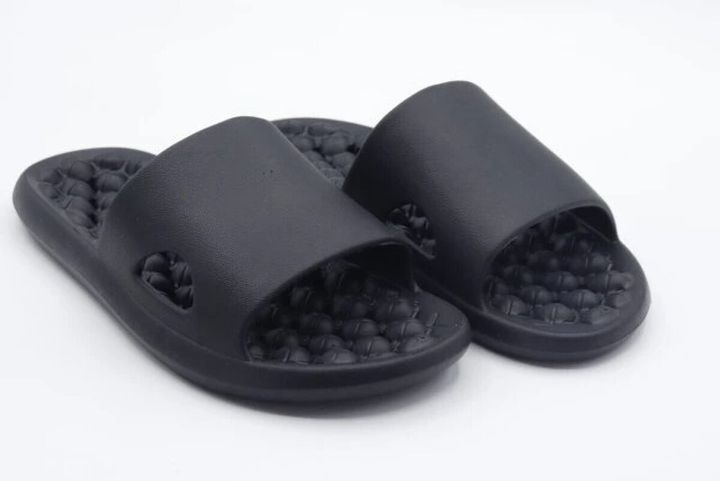 ダイソー EVA 健康サンダル 穴あき